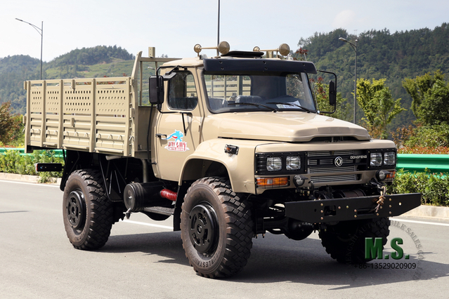 مركبة خاصة للطرق الوعرة ذات رأس طويل 4*4 AWD Dongfeng 240 شاحنة ذات كابينة مدببة مخصصة للتصدير