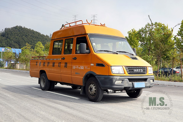 شاحنة الإنقاذ الهندسية Iveco ذات الصف المزدوج 4*4_شاحنة إصلاح الإنقاذ بقوة 111 حصان_الرأس القصير الشركة المصنعة لتحويل المركبات الخاصة لشركة Iveco Export