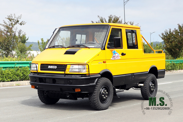 4WD Iveco Minivan Double Row Cab _3T شاحنة صغيرة للطرق الوعرة ذات 6 مقاعد _ Classic Iveco 2045 Conversion Model