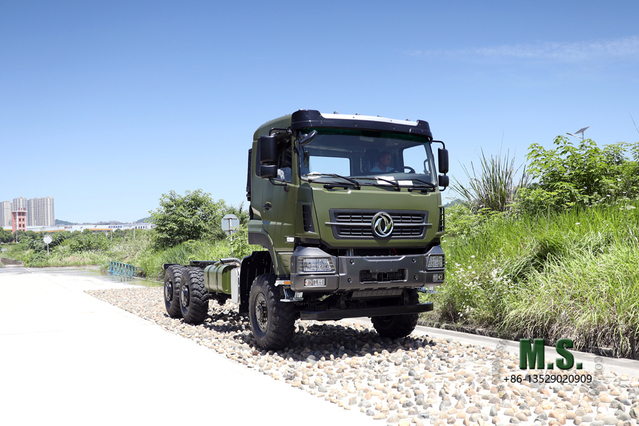 Dongfeng هيكل 6 × 6 _ دفع بستة عجلات 340HPCab، مصنع تحويل هيكل شاحنة بضائع للخدمة الشاقة على الطرق الوعرة، تصدير هيكل مركبة للأغراض الخاصة