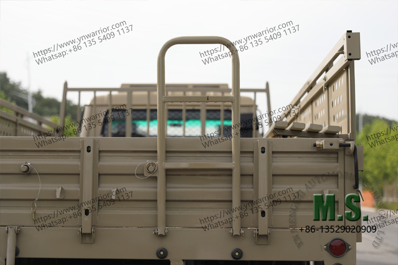 6x6 Troom Carrier Truck ، صندوق شحن النقل مع 