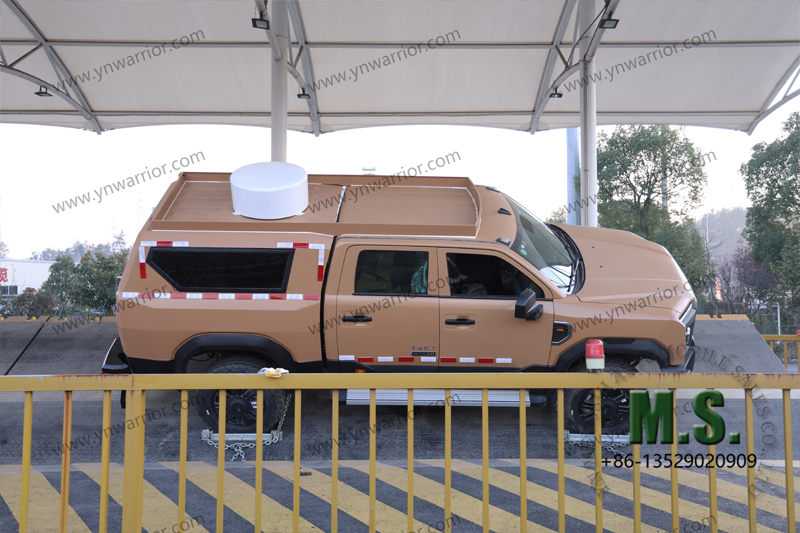 على المنحدر الصيني 4x4 الراقية على المنحدر الجانبي Euro-6 اختبار القدرة على المنحدر الجانبي للتعليق على 