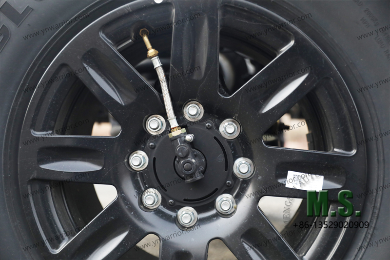 Dongfeng Mengshi 4x4 هيكل للطرق الوعرة مع إطار كابينة مع CTI