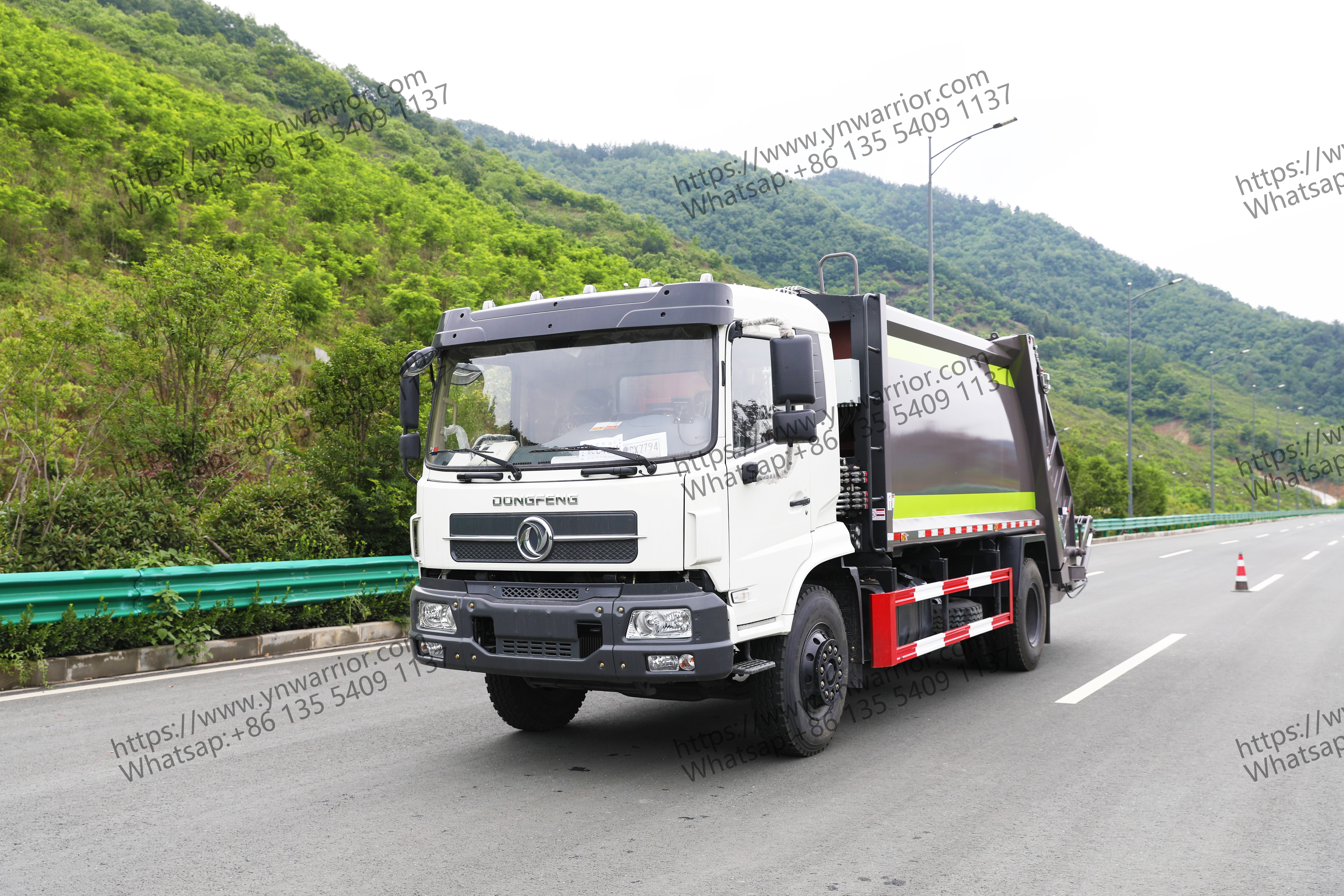 Dongfeng مصنع الشاحنة المصنّع المباشر من مصنع الشاحنة المباشرة 