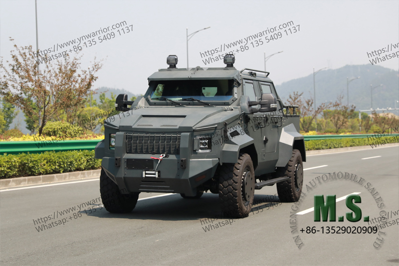 4x4 على الطرق الوعرة الوعرة المدرعة 