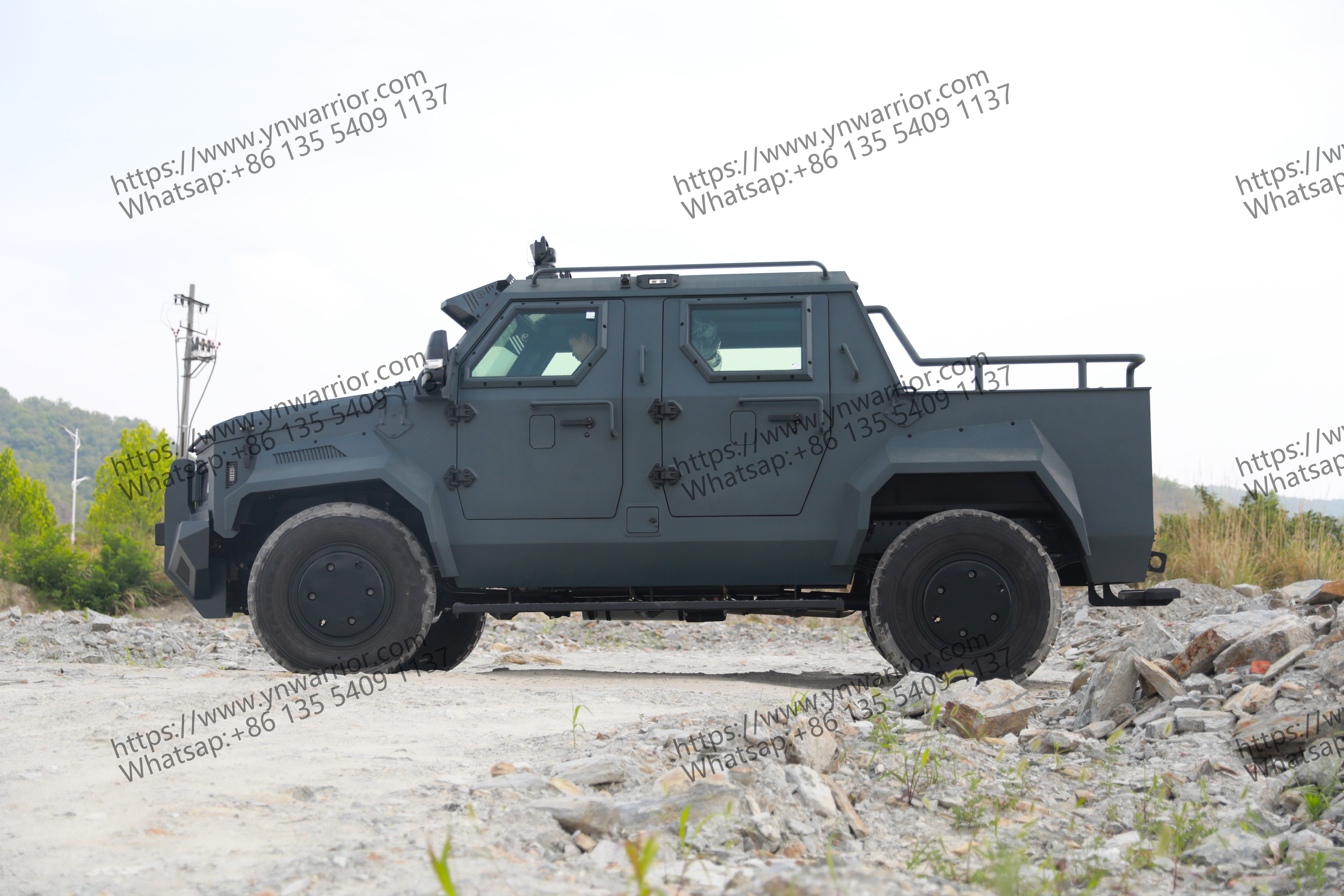 4x4 مدرعة التقاط ناقل حركة أوتوماتيكي CumminsEngine 