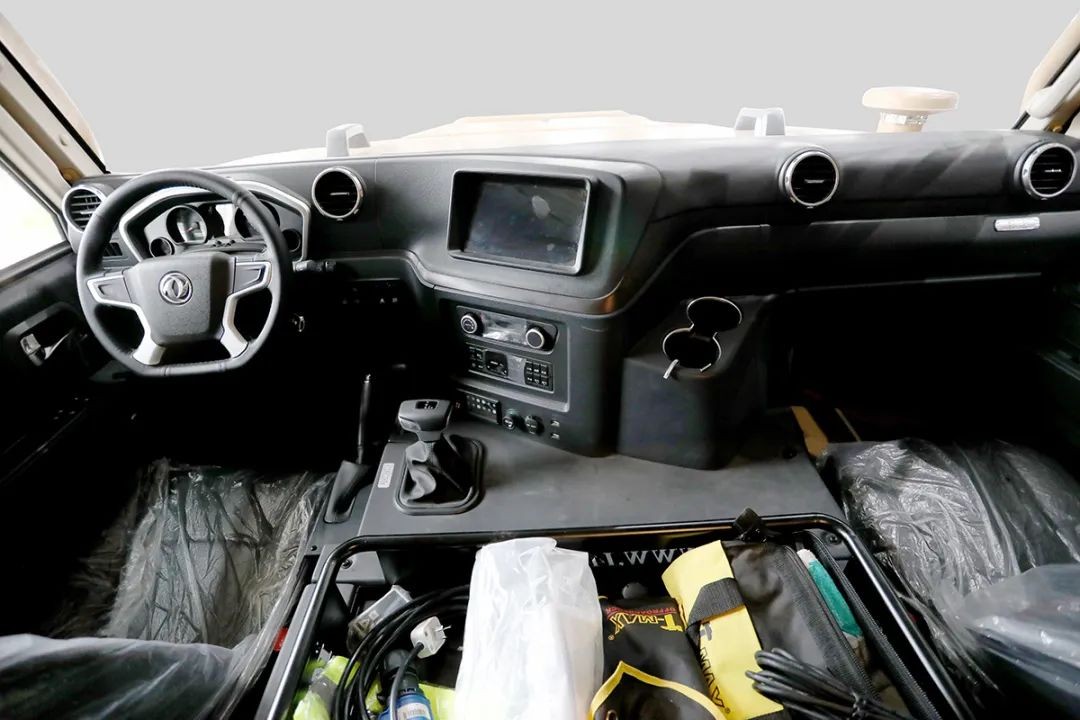 4x4 على الطرق الوعرة mengshi Expedition نسخة الكابينة العسكرية السابقة 