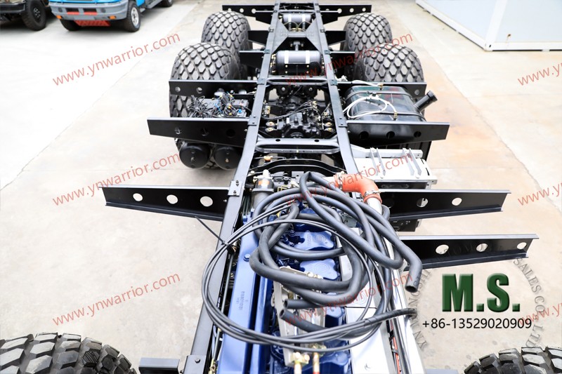 فرامل هوائية 6 &times; 6 للطرق الوعرة 