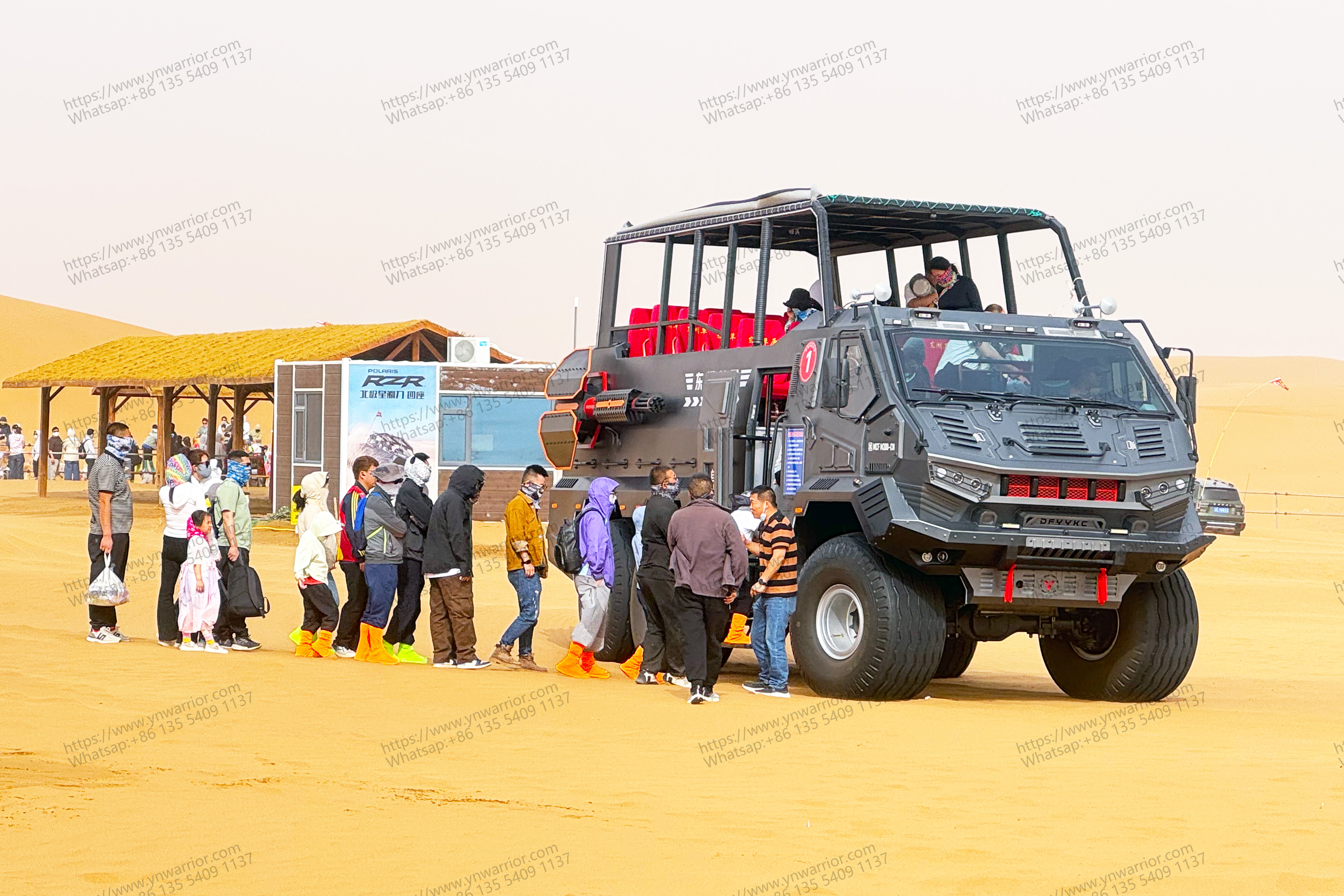 حافلة Desert Cruiser الحافلة 
