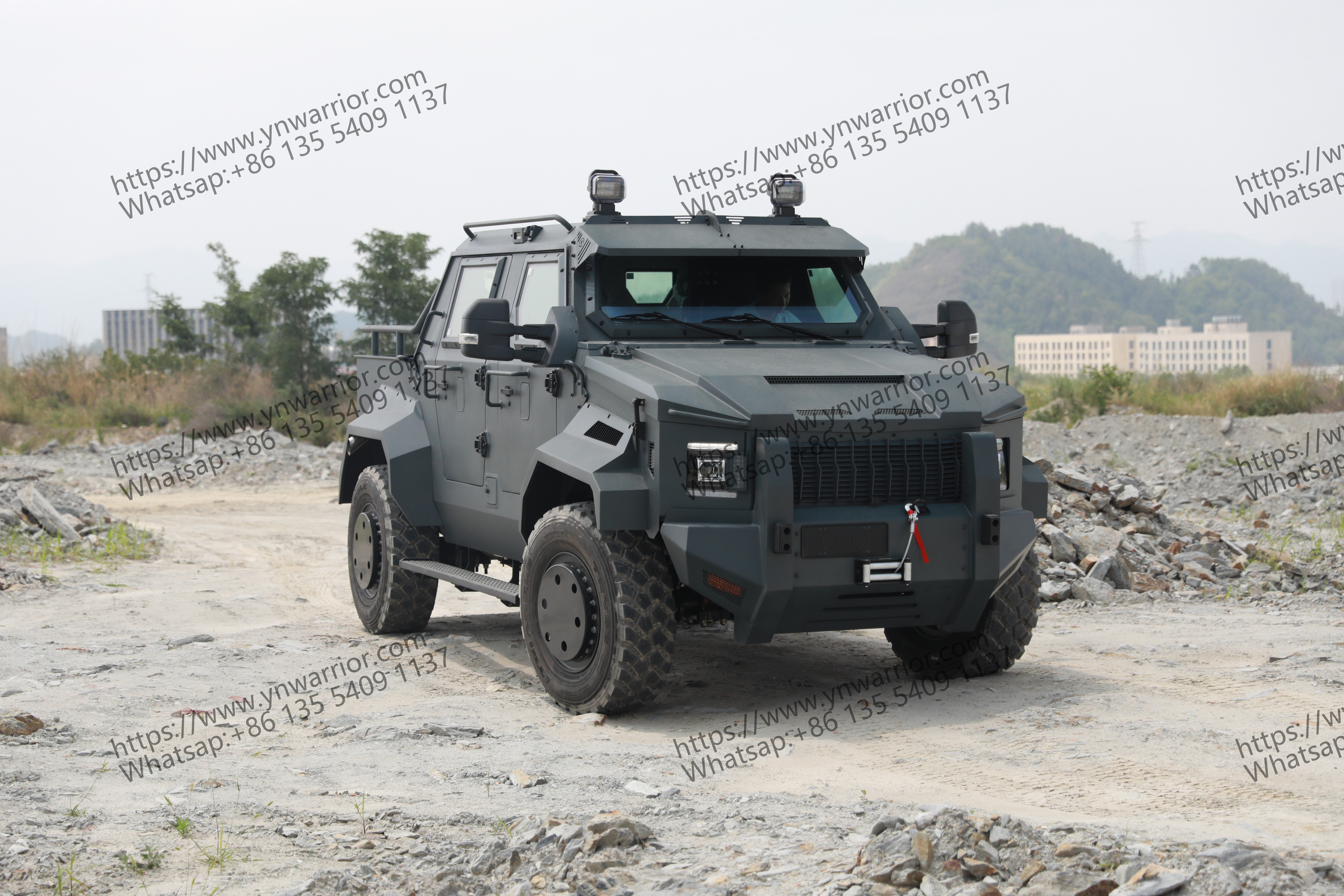 4x4 مدرعة الالتقاط النقل التلقائي على الطريق 4x4 مدرعة 