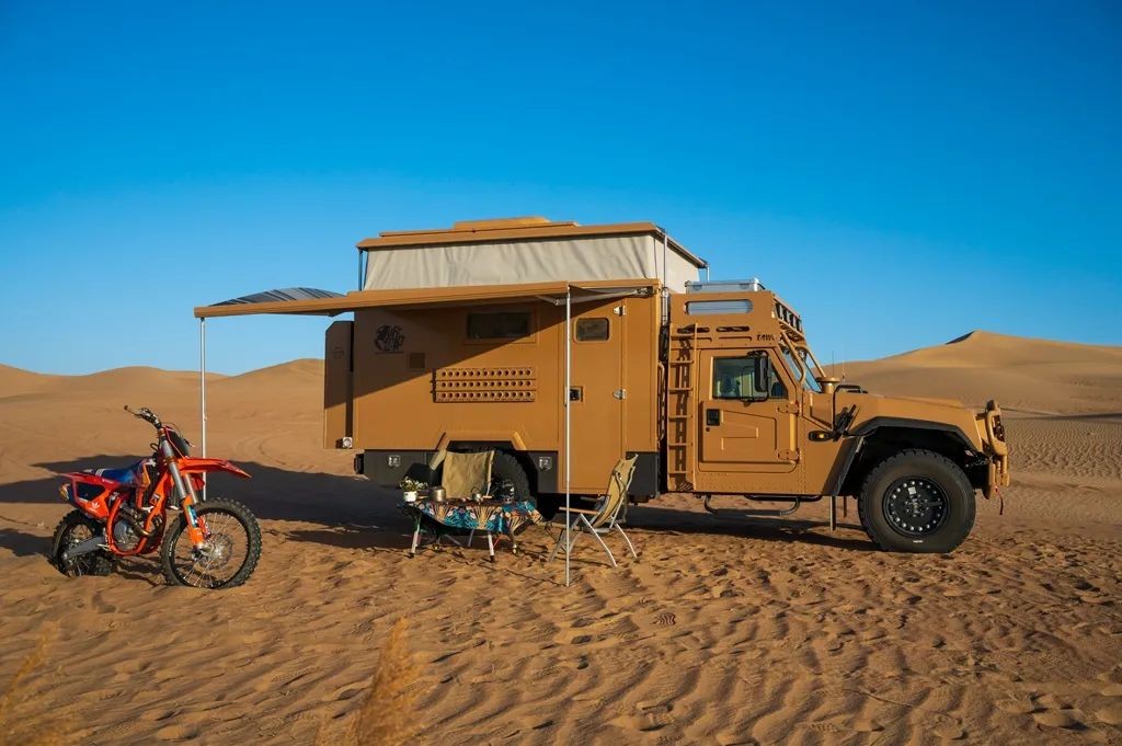 4x4 على الطرق الوعرة Mengshi مع مظلة شمسية أوتوماتيكية 