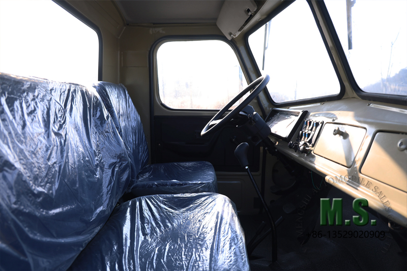 Dongfeng شاحنة للطرق الوعرة 6x6 هيكل بكابينة داخل الكابينة 