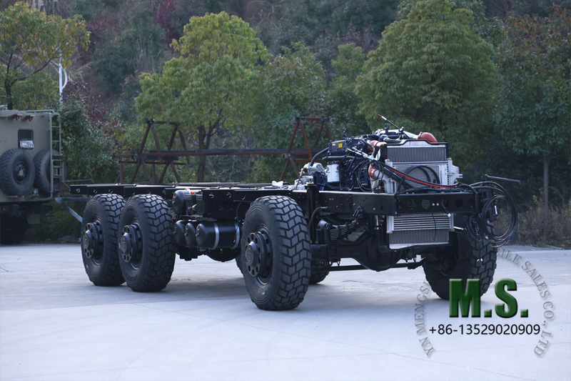 هيكل دوار بقوة 340 حصانًا للإطارات الخلفية الفردية للحافلة 