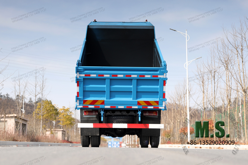 Dongfeng Truck Off-Road Dump Truck 