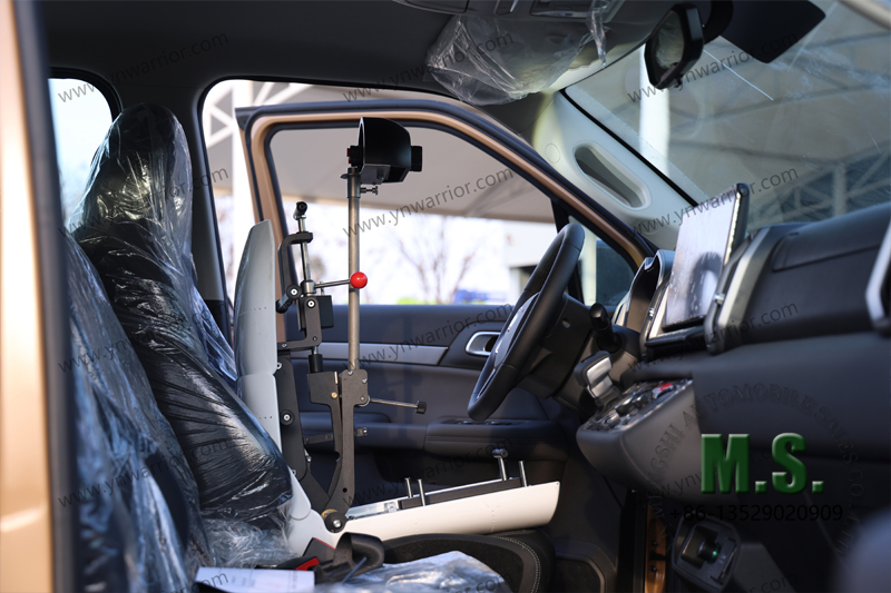 وظيفة كابينة الالتقاط المعلقة المستقلة على شكل عظم الترقوة المزدوج 4x4 الصينية 4x4 اختبار