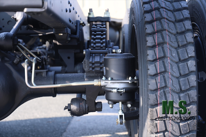 Dongfeng هيكل شاحنة للطرق الوعرة 6x6 مع تفاصيل محور الكابينة 